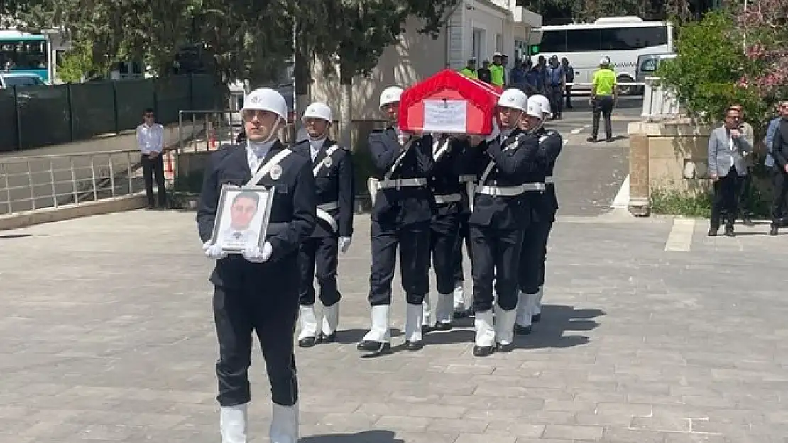 Şehit Jandarma Uzman Çavuş Gaffar Mayik'in Şanlıurfa'daki ailesine şehadet haberi verildi