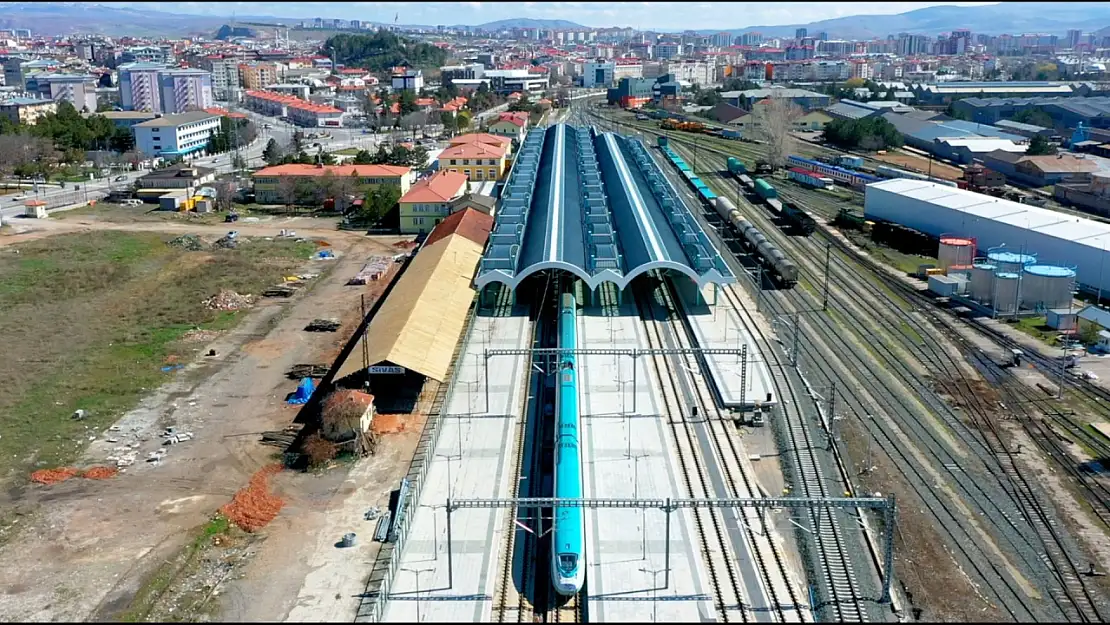 Sivas-İstanbul Yüksek Hızlı Tren Seferleri Başlıyor