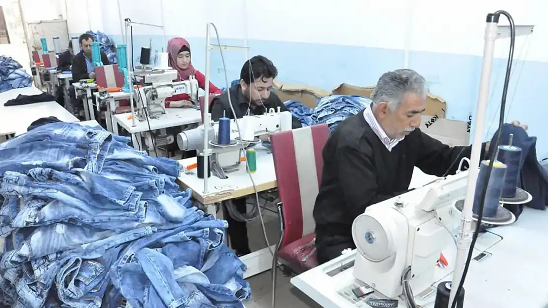 Temmuz 2025'te İşsizlik Düşüşte: 164 Bin Kişi İş Buldu