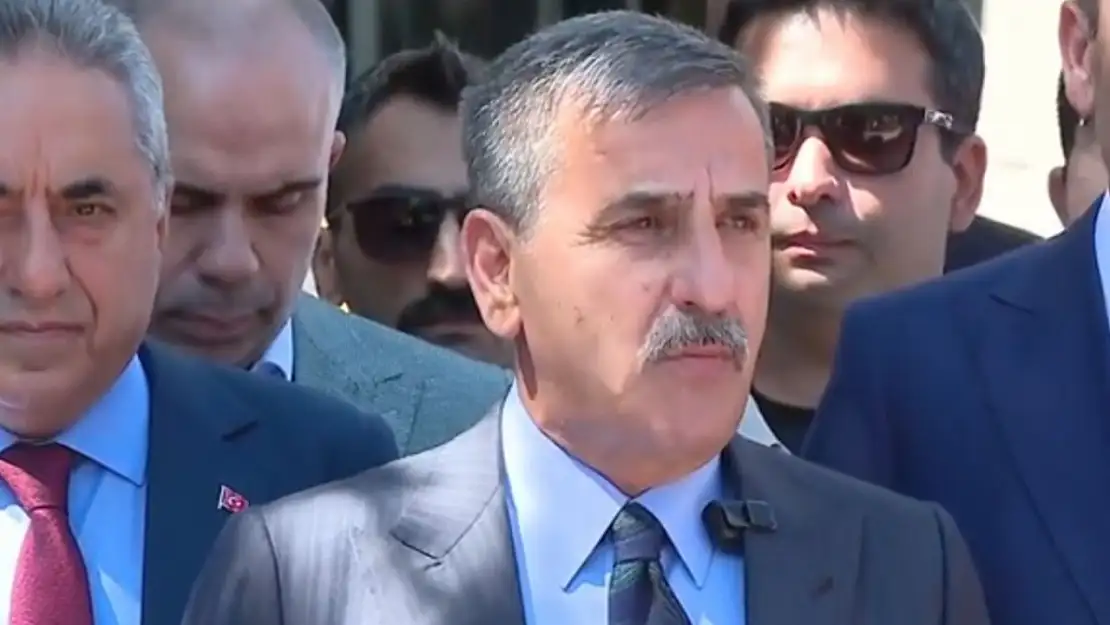 Türkiye Kamu-Sen'den Hükümetin Zam Teklifine Tepki: 'En Düşük Memur Maaşı 70 Bin, Ortalama Maaş 84 Bin Olmalı'