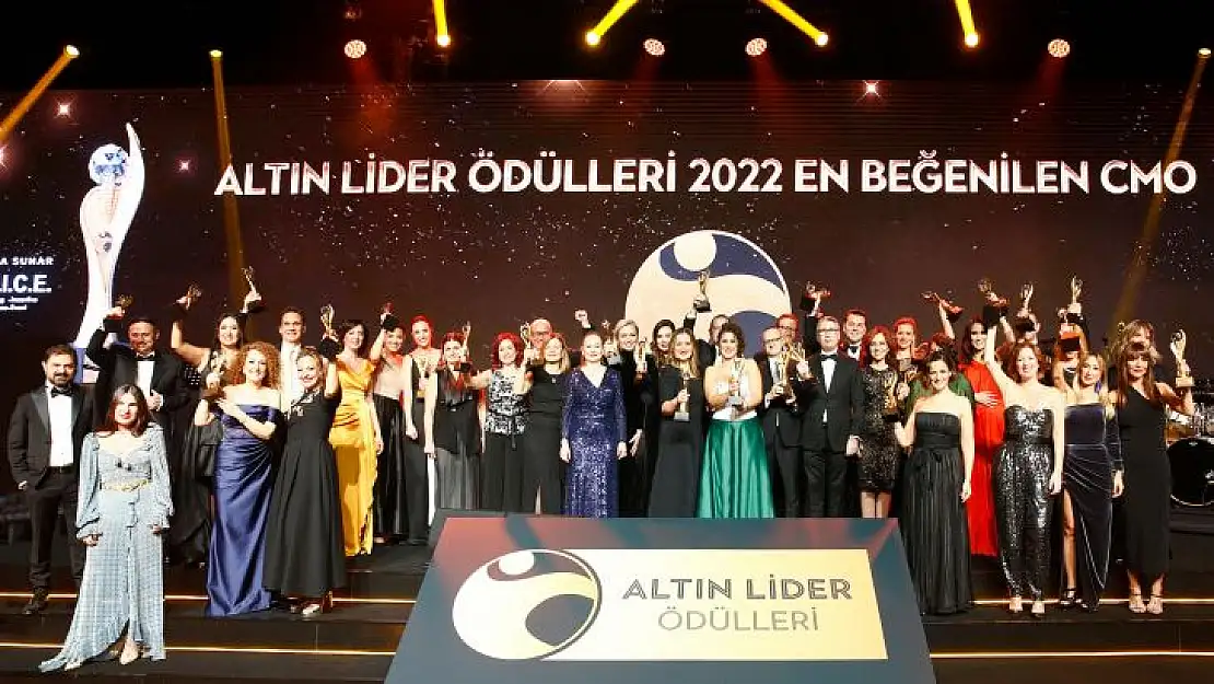Türkiye'nin 2022'de En Beğenilen CEO'ları, CMO'ları ve CHRO'ları Belli Oldu!