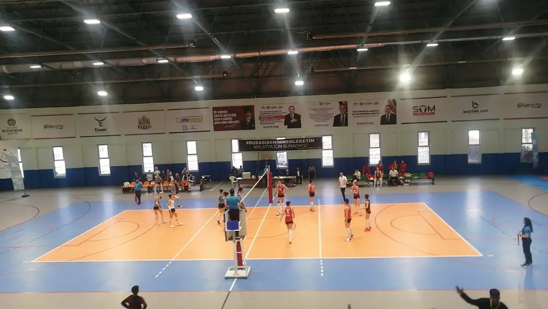 TVF 1. Lig Voleybol'da Malatya'nın Sultanları Bolu Belediyespor'a 3-1 Yenildi..