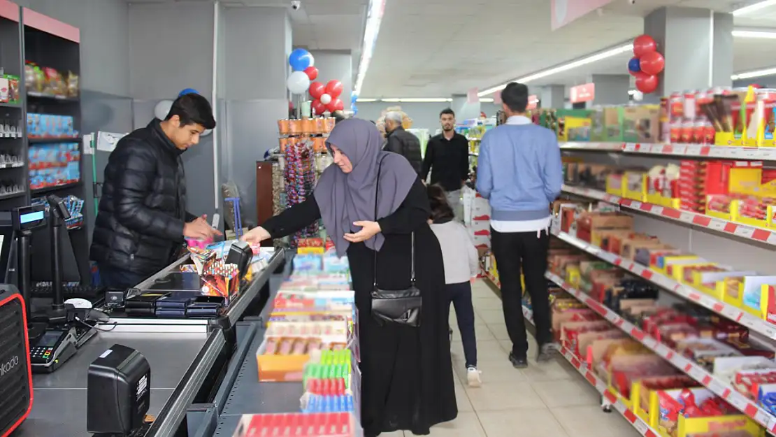 Ülkenin en önemli sorunu hayat pahalılığı oldu