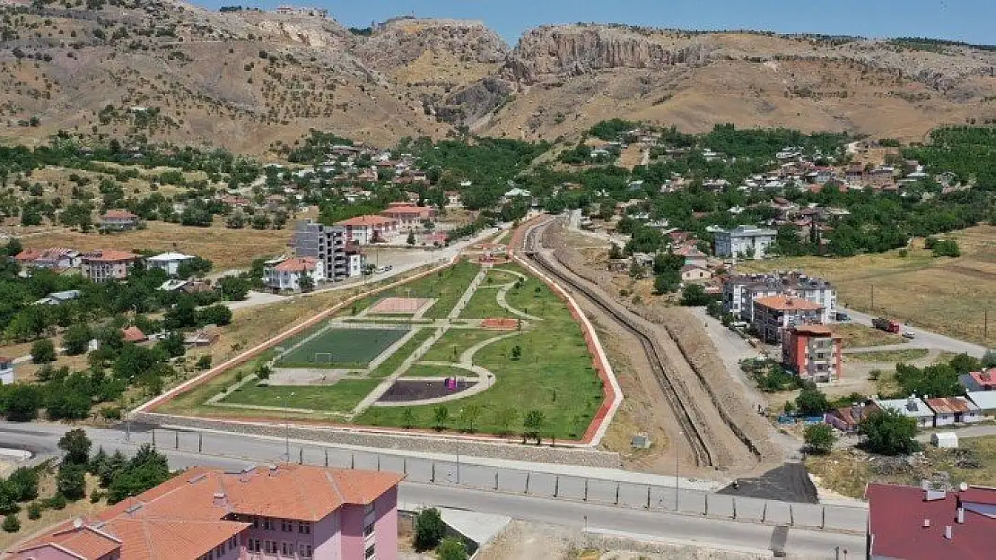 Ulukent Mahallesi Kanal Yanı Çevre Düzenlemesi ve Park Yapım Projesi başladı.