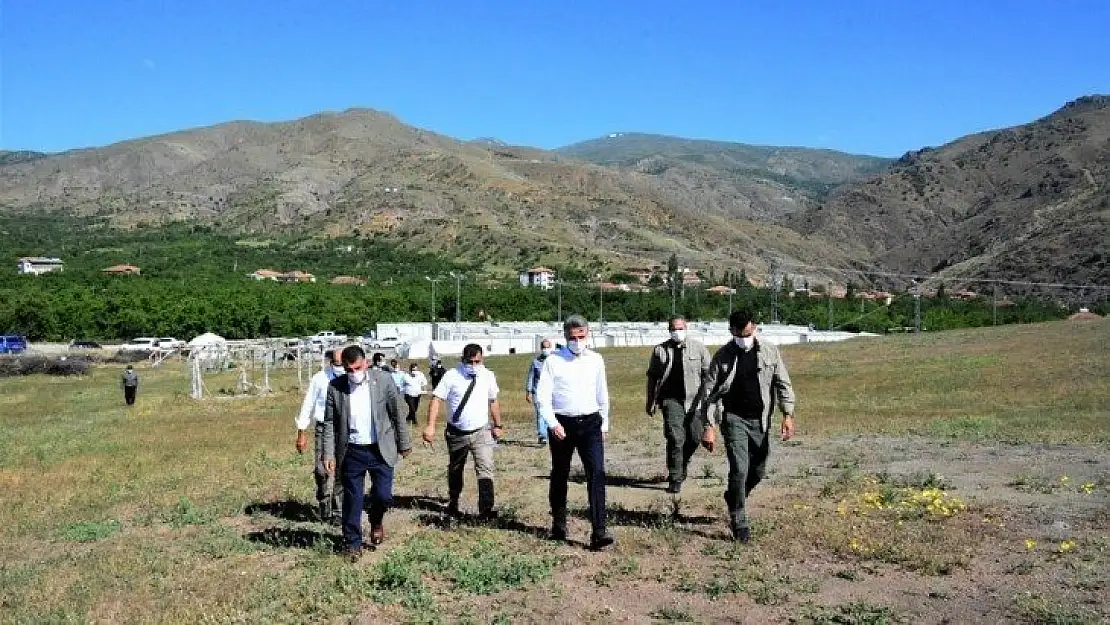 Vali Baruş Deprem Konutları Yer Tespiti İncelemelerinde Bulundu