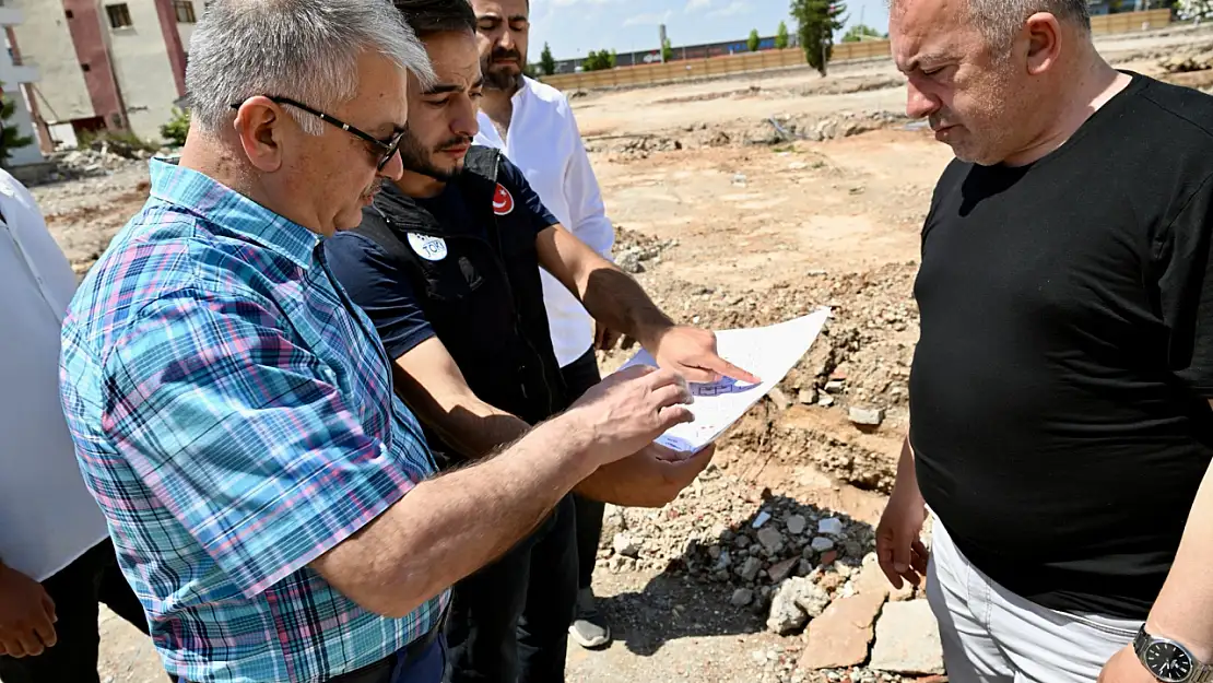 Vali Ersin Yazıcı Yapımı Devam Eden İnşaat Alanlarını İnceledi