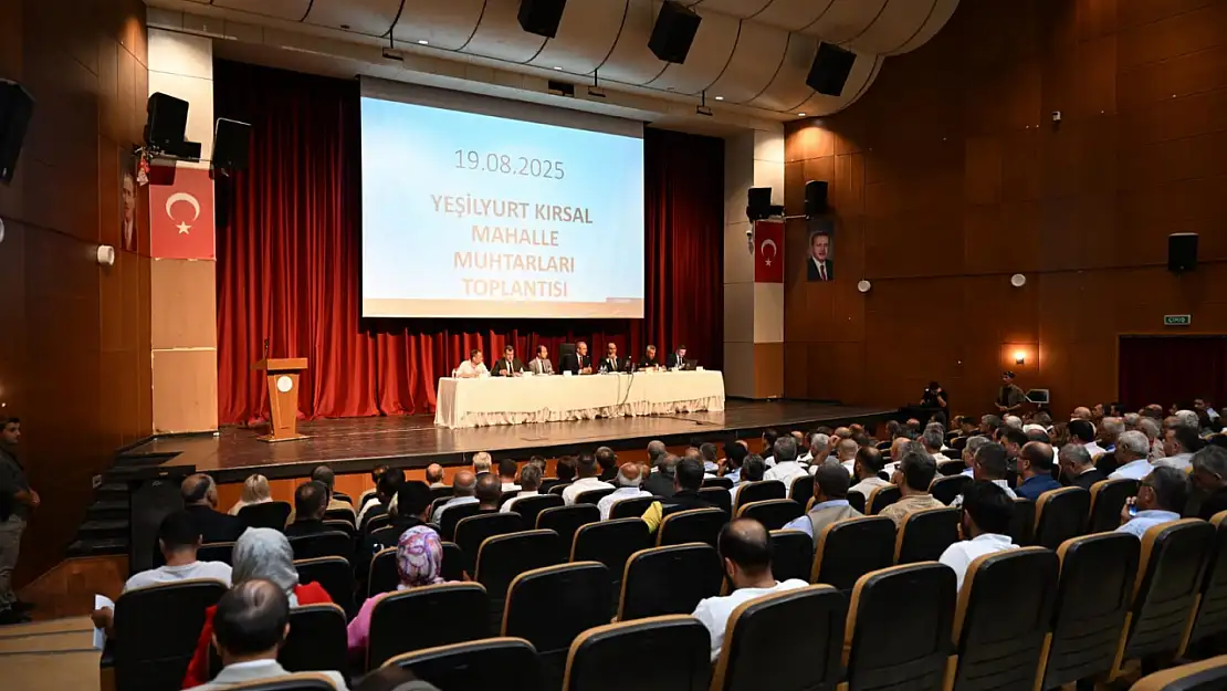 Vali Seddar Yavuz Başkanlığında Yeşilyurt Kırsal Mahalle Muhtarlar Toplantısı Gerçekleştirildi