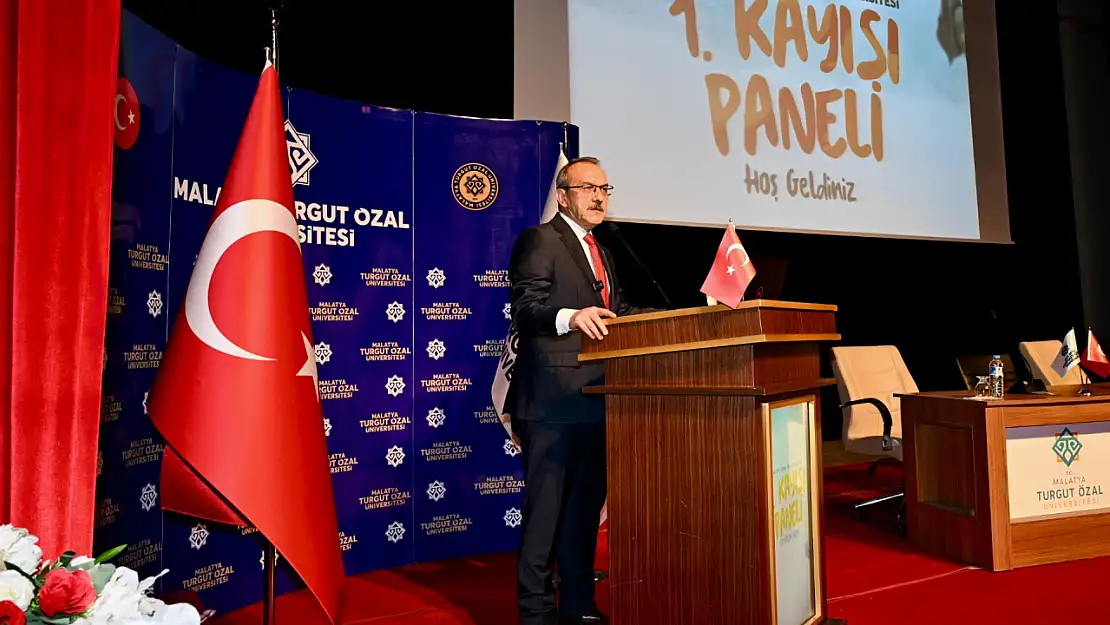 Vali Seddar Yavuz, I. Kayısı Paneline Katıldı