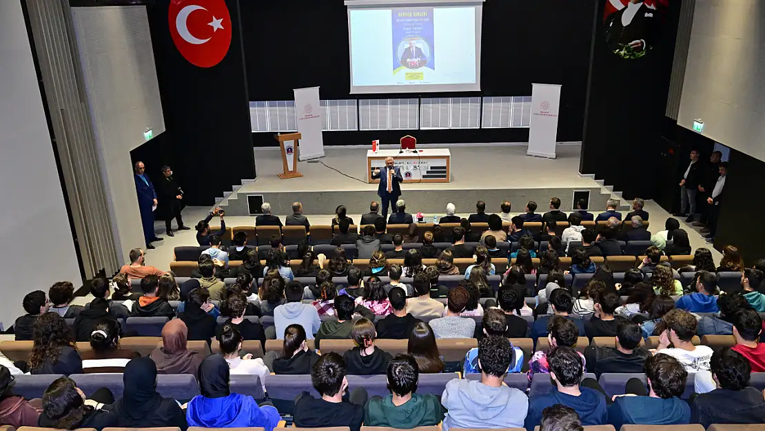 Vali Yazıcı, Erman Ilıcak Fen Lisesi Öğrencileriyle Bir Araya Geldi