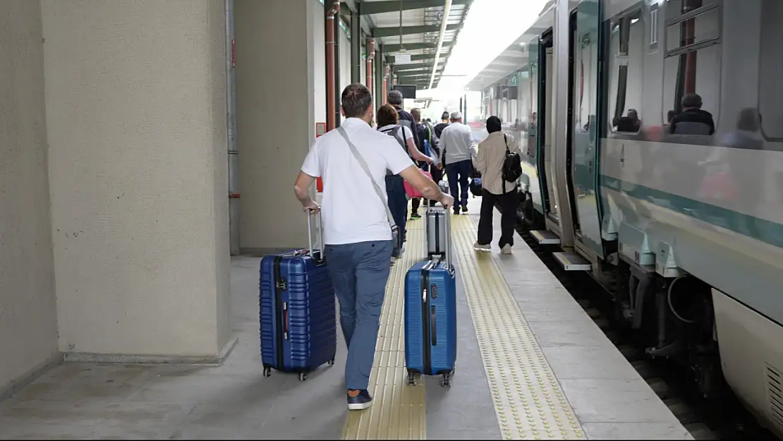 Yerli Ve Milli Elektrikli Tren Seti Bir Yaşında