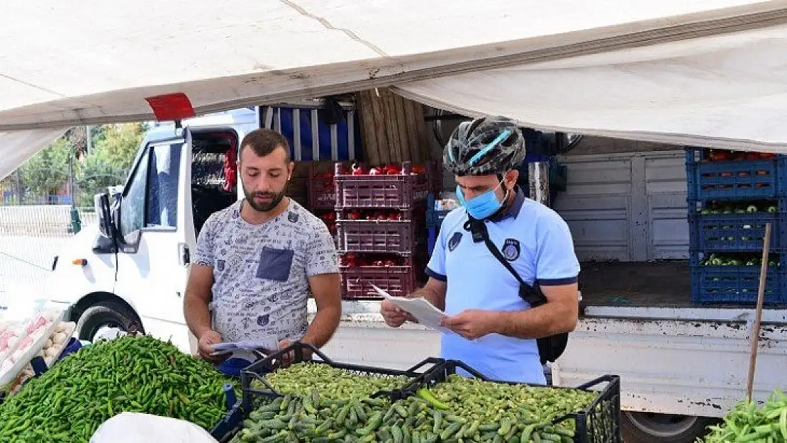 Yeşilyurt Belediye Zabıta Ekipleri Bisikletle Denetime Çıkarak Farkındalık Yarattı