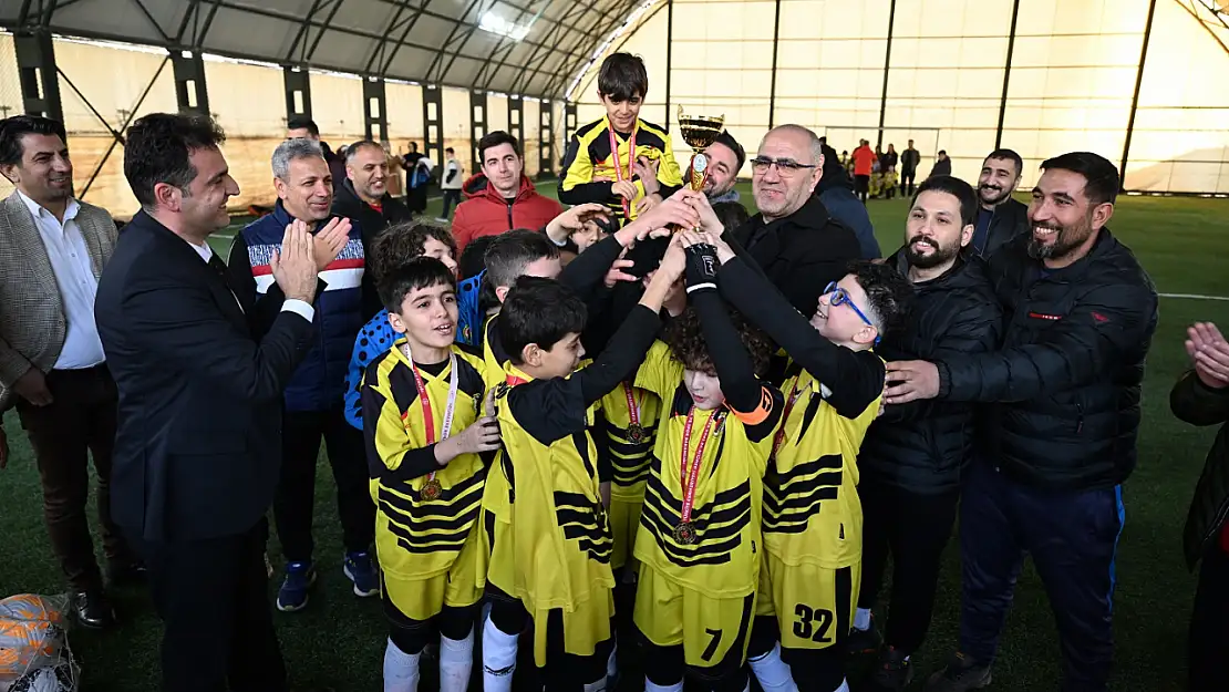 Yeşilyurt Belediyesi Sömestir Futbol Turnuvası Sona Erdi