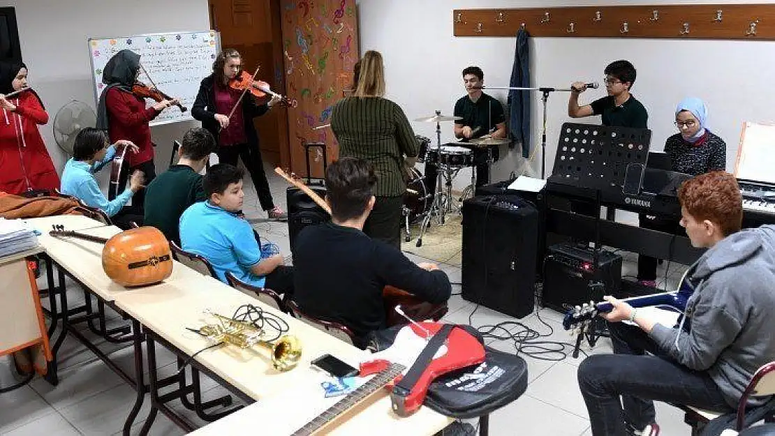 Yetenek Sınavıyla Öğrenci Alacak Liseler İçin Başvurular Başladı