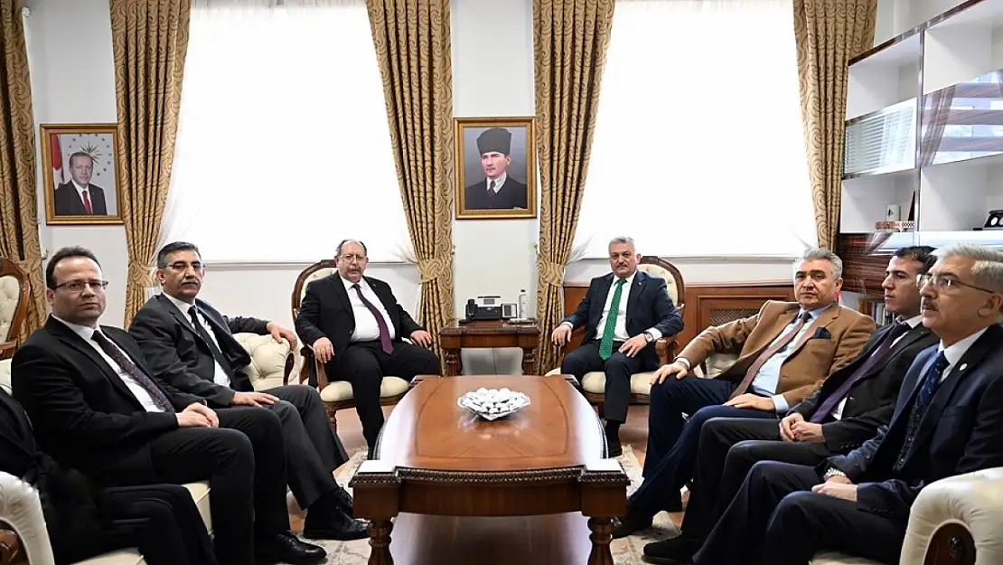 Yüksek Seçim Kurulu Başkanı Ahmet Yener'den Vali Ersin Yazıcı'ya Ziyaret