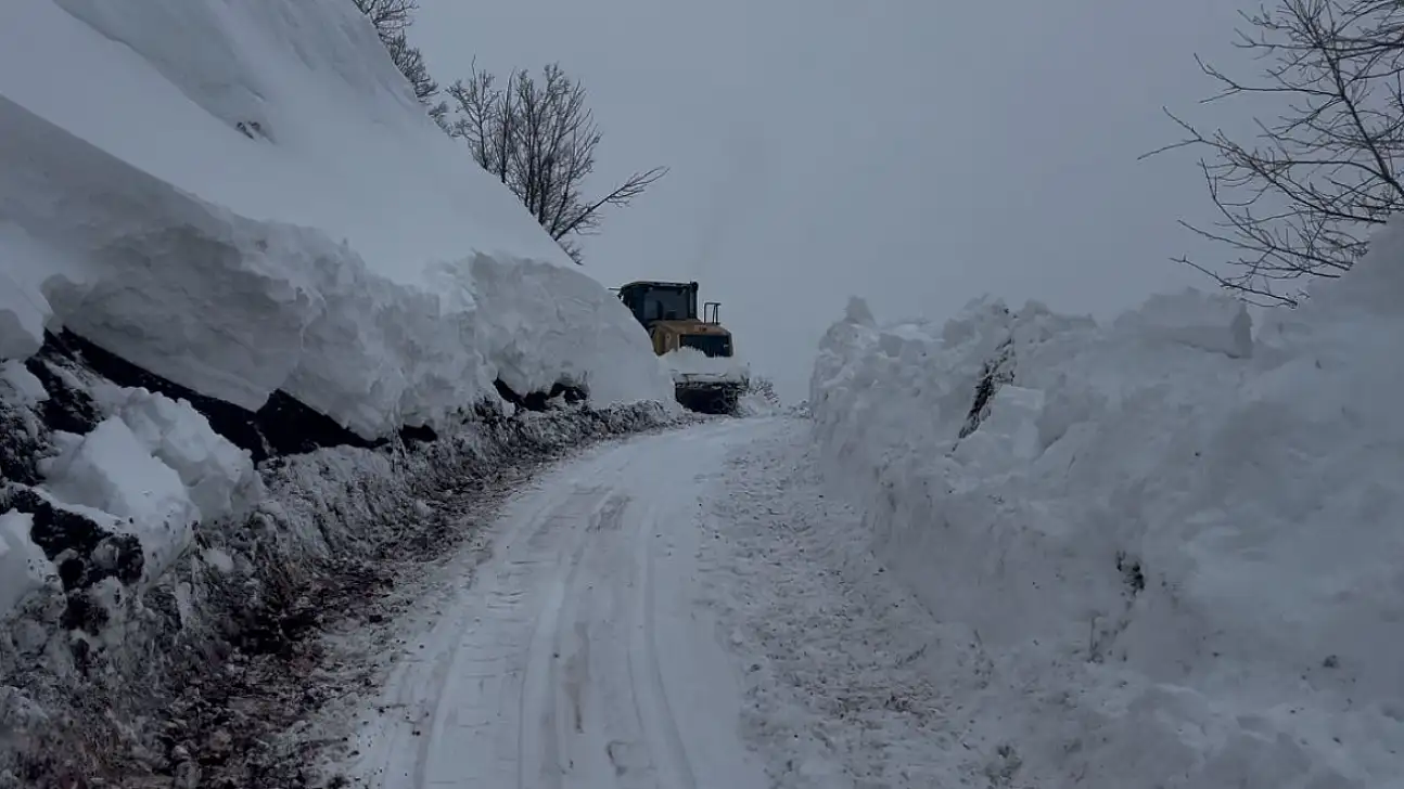 Karla Mücadelede İnsan Odaklı Hizmet: Battalgazi'de 21 Kilometrelik Fedakârlık
