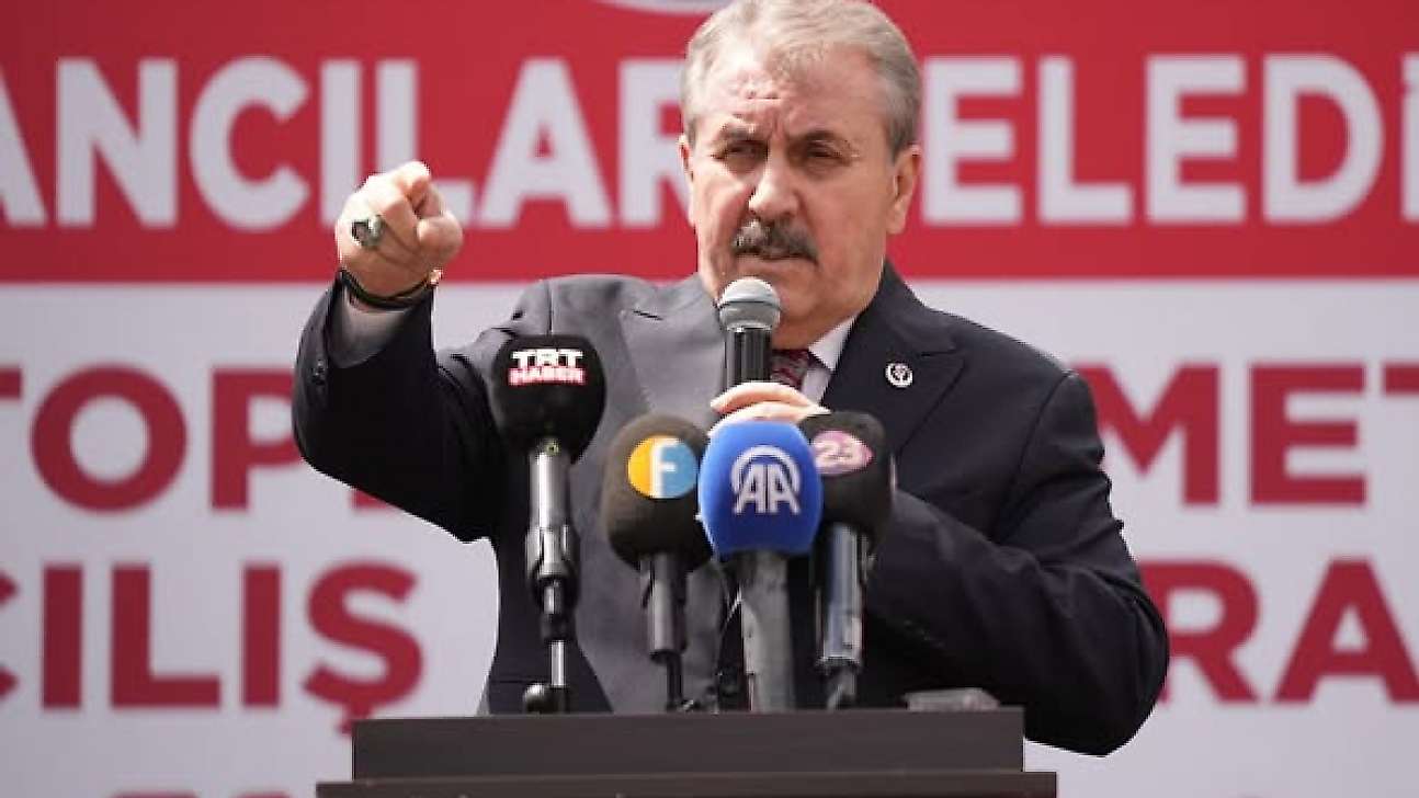 Kovancılar'da Hizmet Şöleni: Toplu Açılış Programına Yoğun İlgi