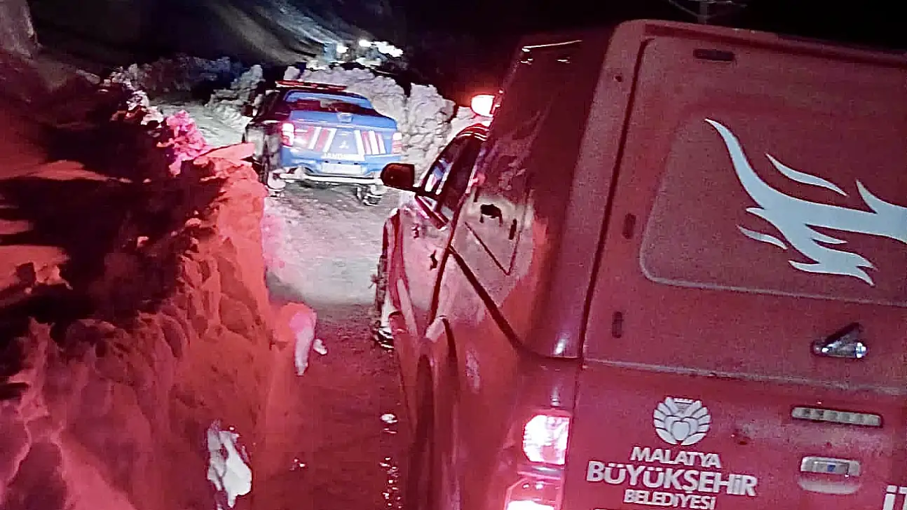 Pütürge'de Çığ Tehlikesi: Büyükşehir Ekipleri Son Anda Kurtarıldı