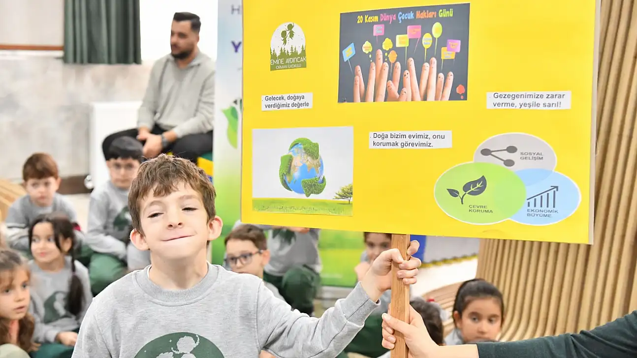 Yeşilyurt Belediyesi 7.300 Öğrenciye Sıfır Atık ve İklim Eğitimi Verdi