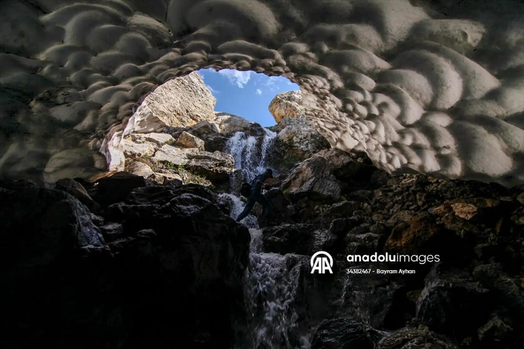 Porga Vadisi doğa tutkunları ve fotoğrafçıların ilgisini çekiyor