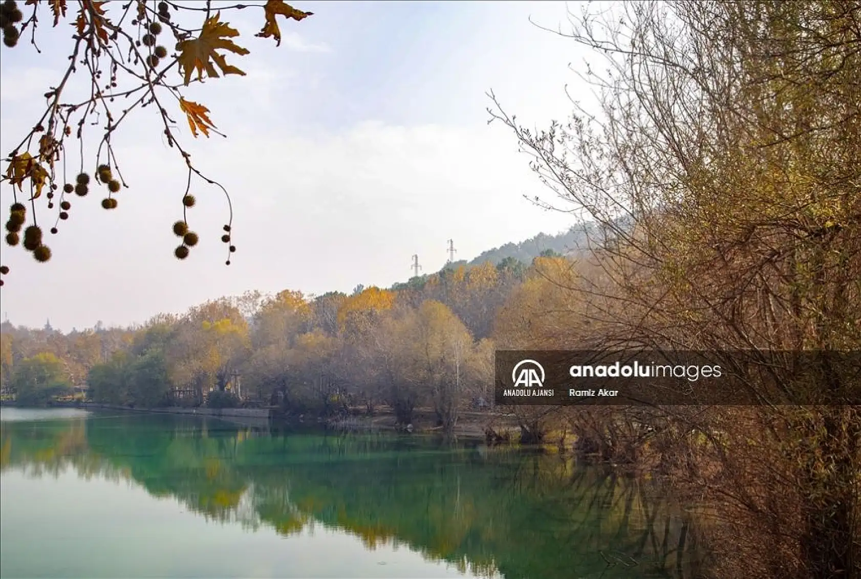 Turgut Özal Tabiat Parkı'nda sonbahar renkleri hakim oldu