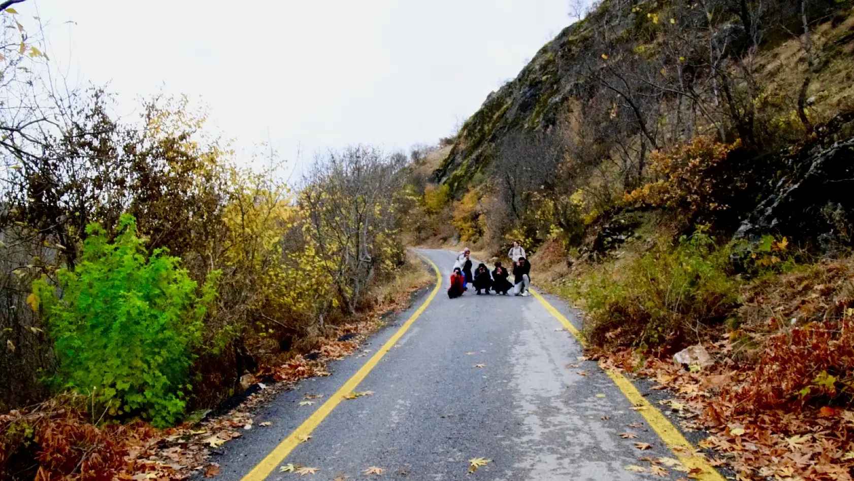 Arapgir'de Sonbahar Büyüsü: FotoKültür Ekibi Renklerin Peşinde