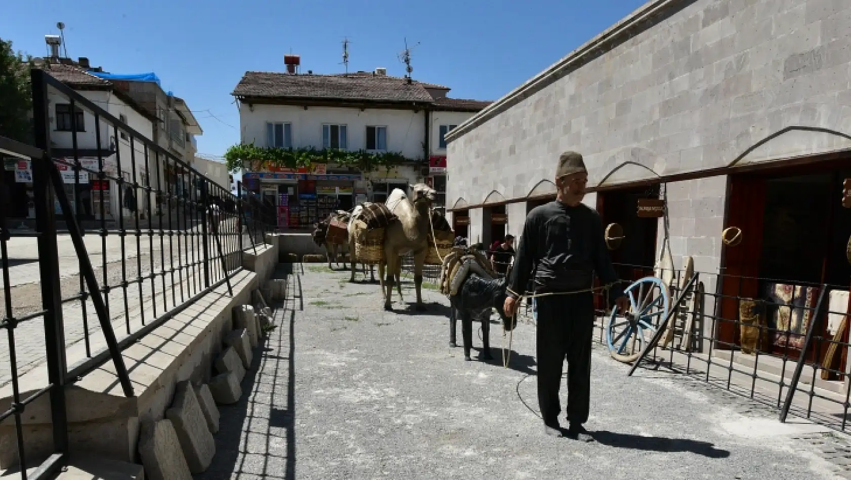 Battalgazi Kervansaray Mumyalı İnsanlar