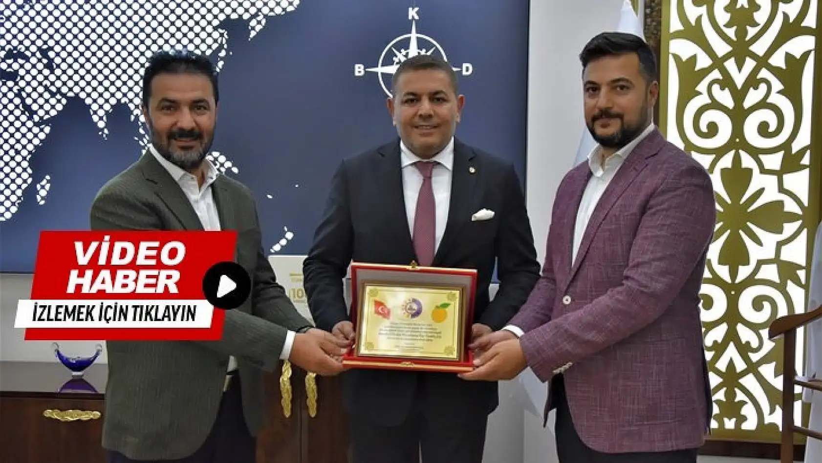 Malatya TSO'dan İstanbul Piliç'e plaket