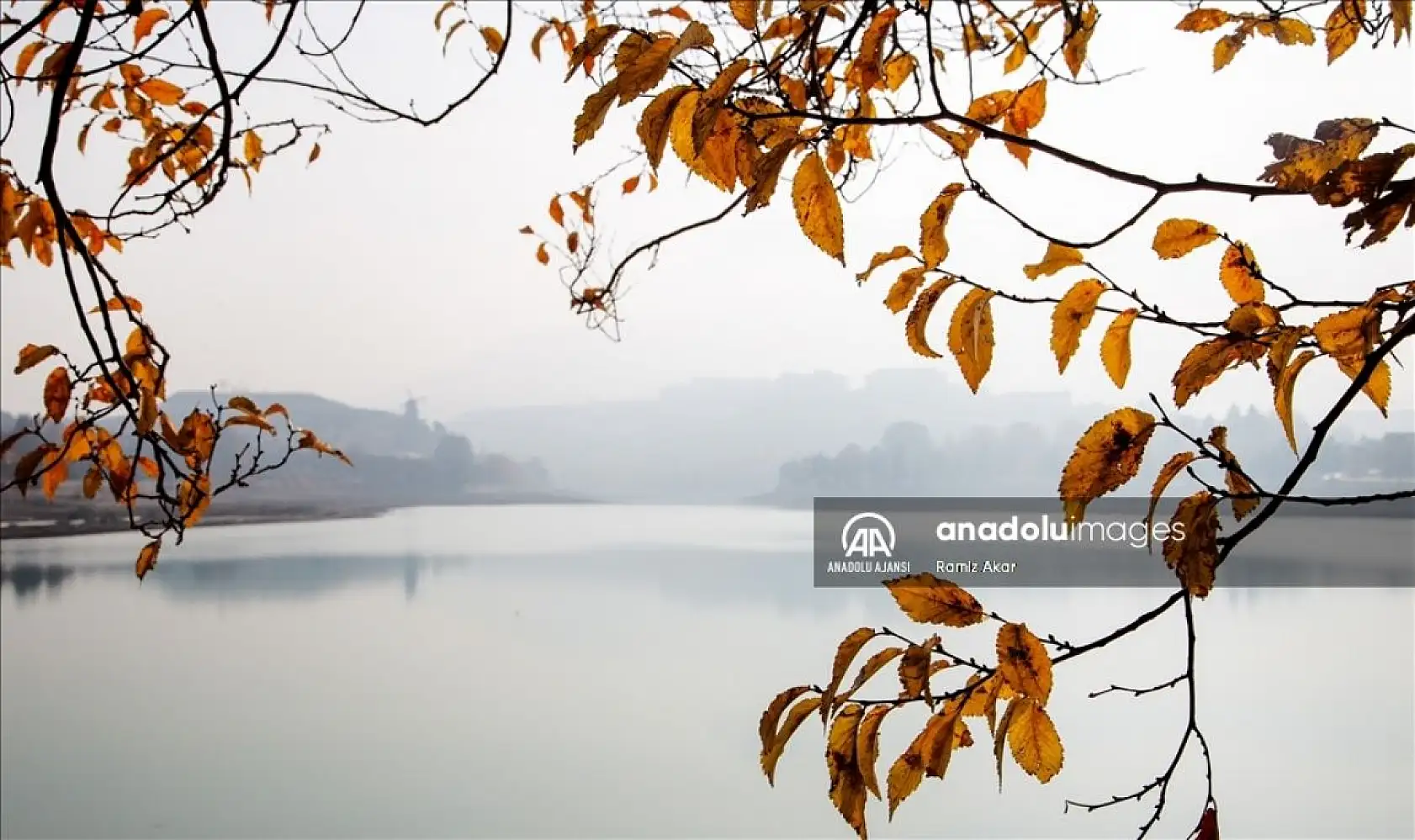 Turgut Özal Tabiat Parkı'nda sonbahar renkleri hakim oldu
