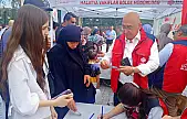 414 Yetim Çocuğa Bayram Sevinci