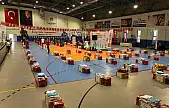Amatör Spor Kulüplerine 10 Milyon TL Değerinde Spor Malzemesi Desteği