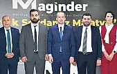 Genç Maginder'de Bayrak Değişimi