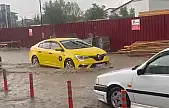Malatya'da sağanak yağış su baskınlarına yol açtı