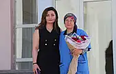 Malatya Kız Yurdu Personeli  NURTEN KINIK'a Anne Şefkati hediyesi