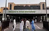 Pakistan hava sahası uçuşlara yeniden açıldı