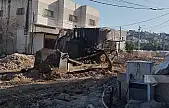 Tulkerem kuşatma altında, binlerce aile yerinden edildi