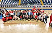 Voleybol'da Kupalar Sahibini Buldu
