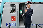 Yeni nesil demiryolu araçları teslim edildi