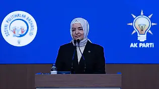 AK Parti'de Gündem: Betül Sayan Kaya Görevlerinden Affını İstedi