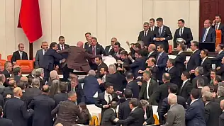 TBMM'de Yemin Töreni Öncesi Kavga