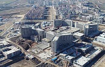 2027'de zorunlu haller dışında yeni kamu yatırım projesi alınmayacak