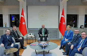 AK Parti Malatya Heyeti'nden Bakan Uraloğlu'na Ulaşım ve Altyapı Çıkarması