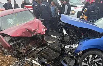 Akçadağ'da Trafik Kazası: 5 Kişi Yaralandı