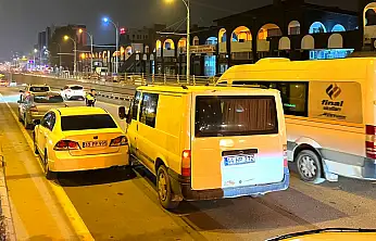 Alt Geçit Girişinde Zincirleme Kazalar Trafiği Aksattı
