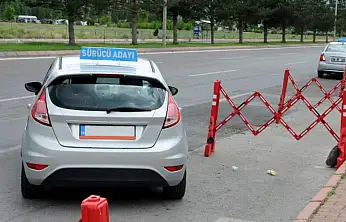 Anayasa Mahkemesi'nden ehliyet düzenlemesi: Aday sürücülerin belgesi iptal edilemeyecek