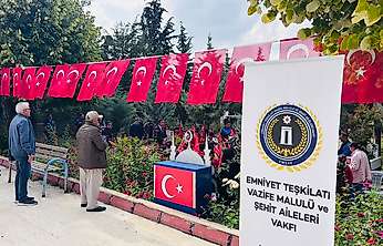 Başkan SELAĞZI Geleceğimizin Teminatı Öğrencilerimizi Şehitlikte Buluşturdu