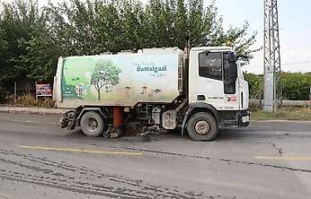 Battalgazi'de Temizlik Çalışmaları Sürüyor