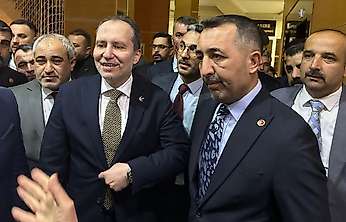 Burhan Kılıç'tan Fatih Erbakan'a Destek: 'Yanında Omuz Omuza Yürümek Onurdur'