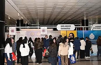 Büyükşehir Belediyesi'nin Düzenlediği  'Üniversite Bölüm Tanıtım Günleri'ne Yoğun İlgi