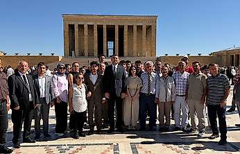 CHP Malatya Örgütü Anıtkabir'de Buluştu: Hakan Satılmış'tan Net Mesaj