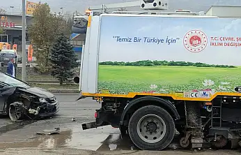 Çöp Kamyonuna Arkadan Çarptı, Ölümden Döndü